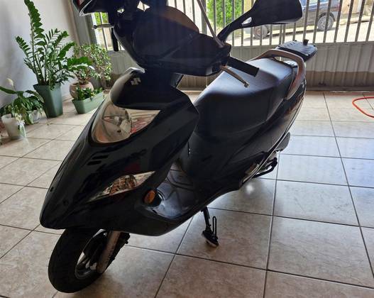 SUZUKI BURGMAN 125 AUTOMATIC 